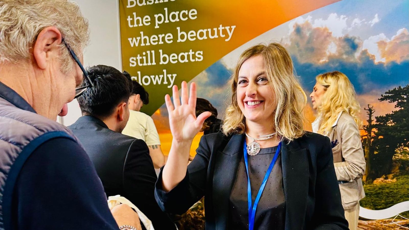 L’ASSESSORE MONGIELLO AL SALONE DI LUGANO CON FARBAS E GLI ENTI PARCO